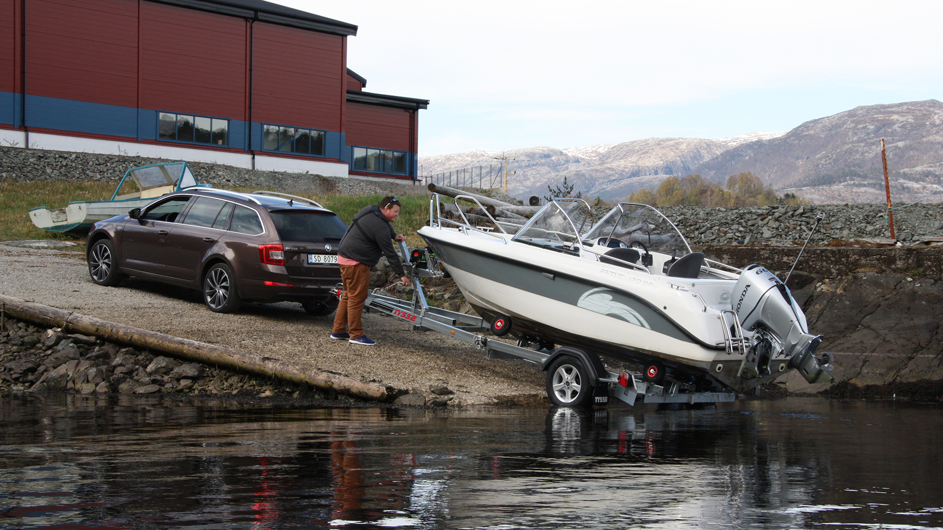 1920x1080 Båthenger Fotlandsvåg.jpg